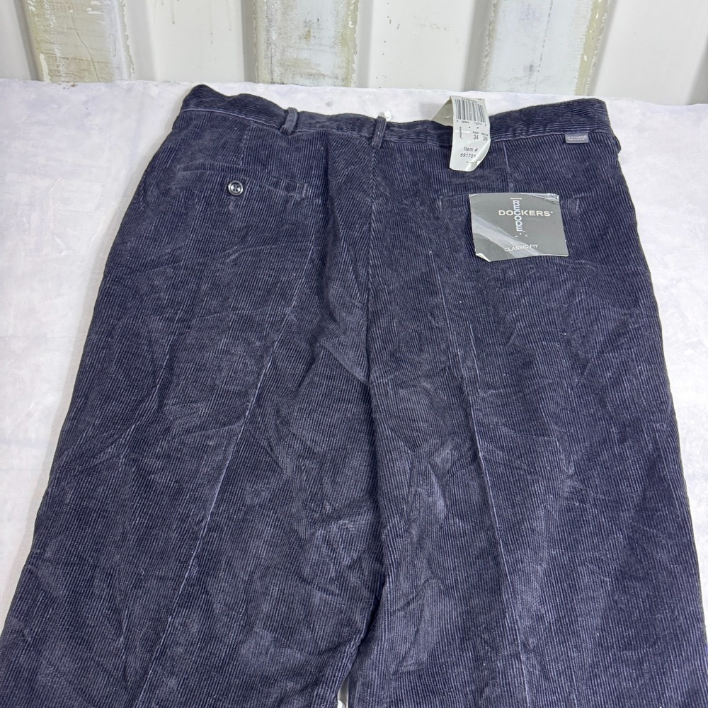 Vintage Dockers Cordrouy Pants Mens Black Classic Fit Pleated Size W34 L30 NWT - Picture 4 of 16